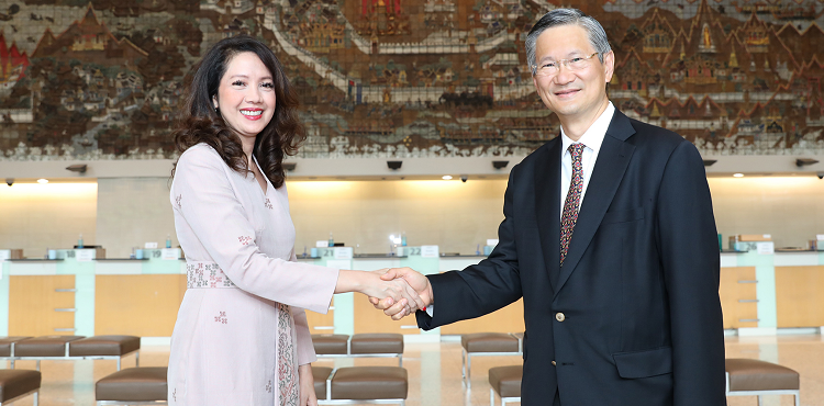Bangkok Bank appoints Meliza Rusli president director of Indonesian subsidiary PermataBank. New leader focuses on helping Bangkok Bank Group clients...