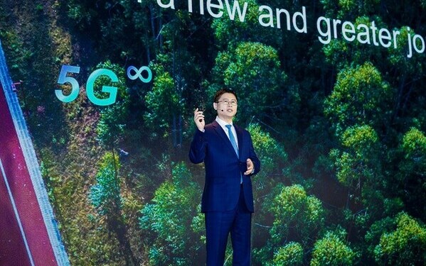 Li Peng, Corporate Senior Vice President, President of the Carrier BG, Huawei