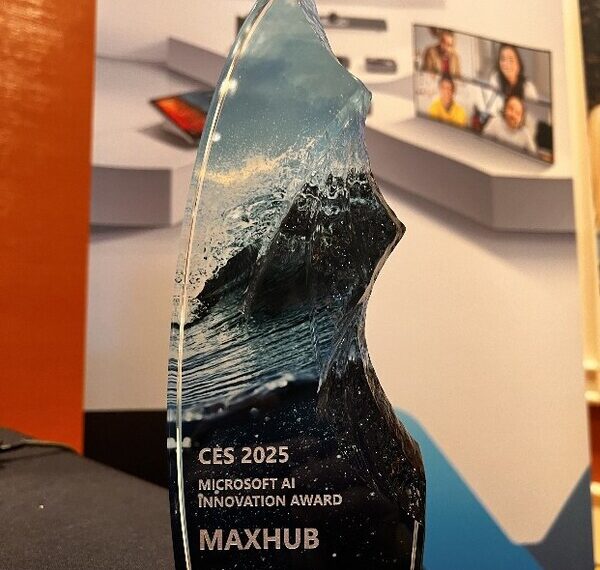 MAXHUB Wins CES 2025 Microsoft AI Innovation Award